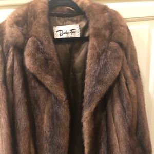 Ladies Vintage Short Length Mink Coat
